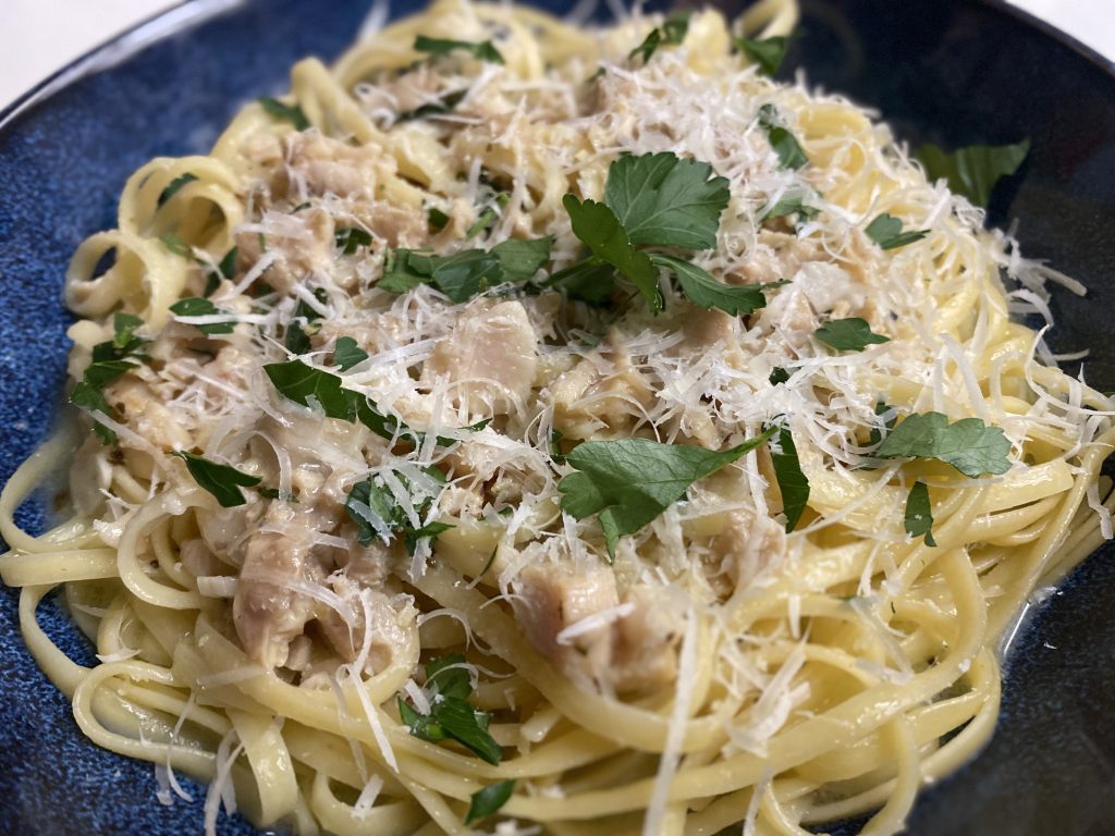 Linguine with clams